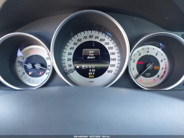 2013 Mercedes-benz C 300 Luxury 4matic მანქანა იყიდება აუქციონზე, vin: WDDGF8AB6DG044602, აუქციონის ნომერი: 44503484