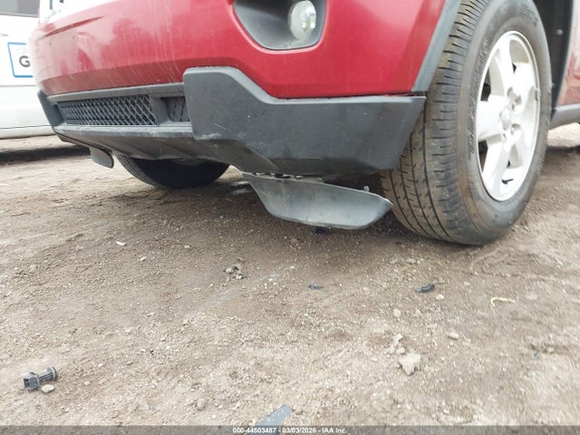 2011 JEEP GRAND CHEROKEE 1J4RR4GG3BC561781 Photo 5