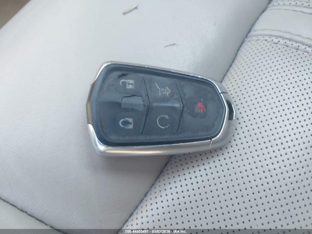 3GYFNBE34FS532924 Cadillac Srx Luxury Collection