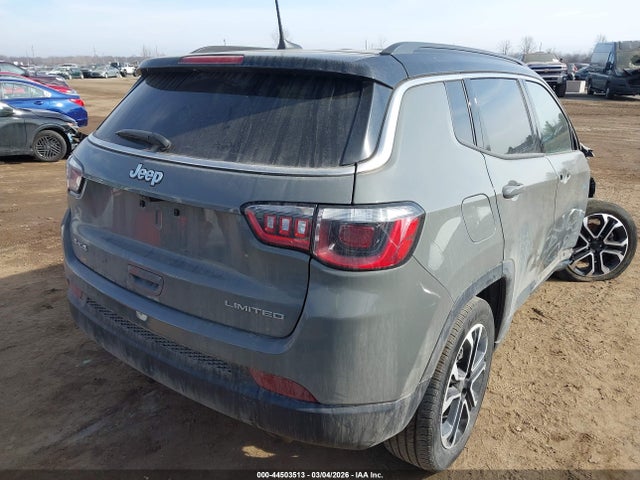 44503513 :رقم المزاد ، 3C4NJDCB9NT196425 vin ، 2022 Jeep Compass Limited 4x4 مزاد بيع