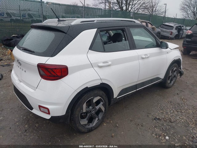 KMHRC8A35SU413769 Hyundai Venue Limited