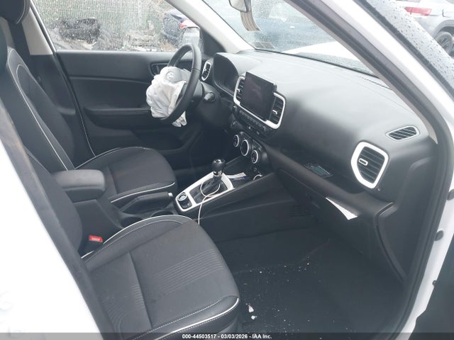 Hyundai Venue Limited 2025 KMHRC8A35SU413769 Image 5