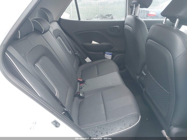 Hyundai Venue Limited 2025 KMHRC8A35SU413769 Image 8