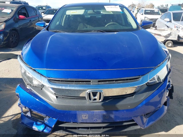 Honda CIVIC EX 2018 2HGFC2F7XJH557109 Image 12