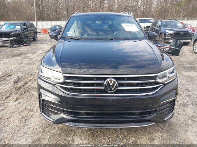 2024 Volkswagen Tiguan 2.0t Sel R-line მანქანა იყიდება აუქციონზე, vin: 3VV4B7AX5RM115334, აუქციონის ნომერი: 44503631