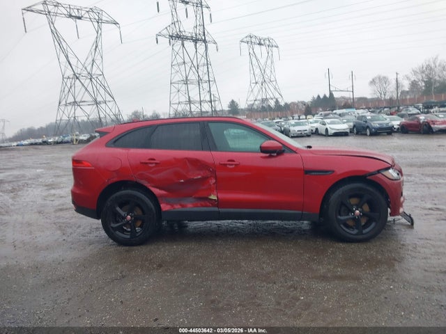 Jaguar F-pace 35t Premium 2017 SADCJ2BV5HA092408 Image 14