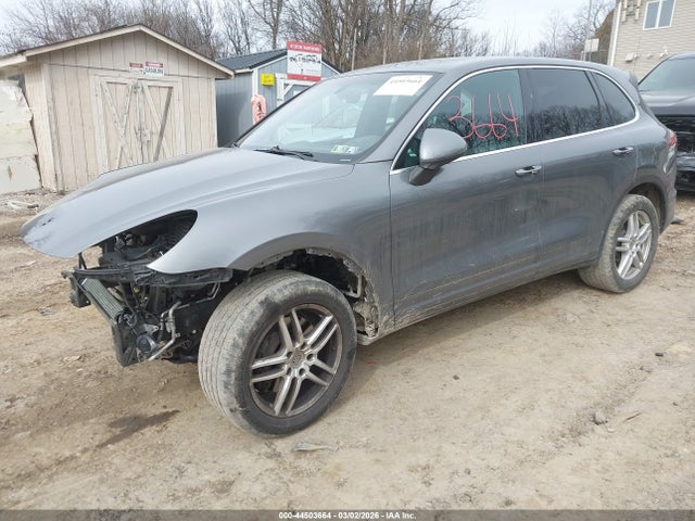 2018 PORSCHE CAYENNE WP1AA2A29JKA03657 Photo 1