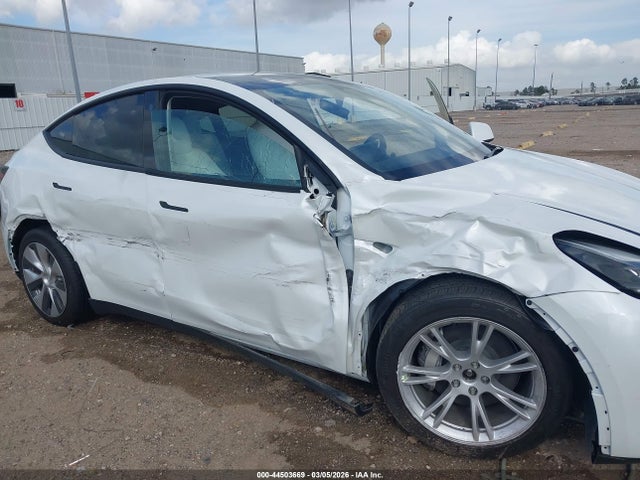 2023 TESLA MODEL Y 7SAYGAEE3PF664025 Photo 5