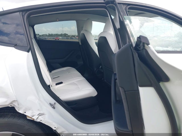 2023 TESLA MODEL Y 7SAYGAEE3PF664025 Photo 7