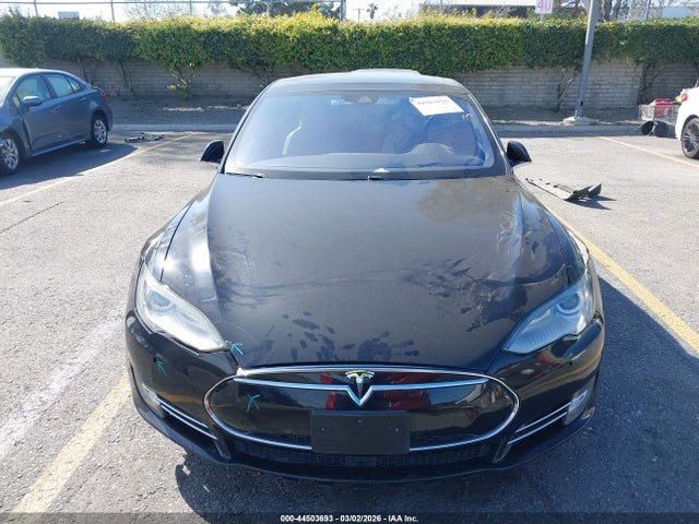2016 Tesla Model S 90d/p100d/p85d/p90d მანქანა იყიდება აუქციონზე, vin: 5YJSA1E46GF133235, აუქციონის ნომერი: 44503693