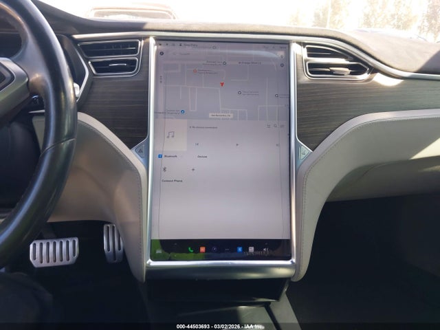 2016 Tesla Model S 90d/p100d/p85d/p90d მანქანა იყიდება აუქციონზე, vin: 5YJSA1E46GF133235, აუქციონის ნომერი: 44503693