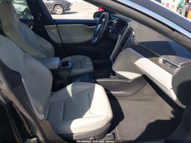 2016 TESLA MODEL S 5YJSA1E46GF133235 Photo 4