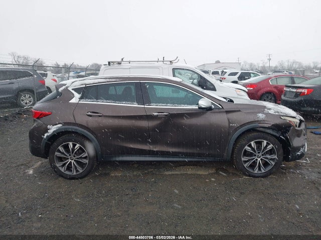 Aukcja sprzedaży 2017 Infiniti Qx30 Premium, vin: SJKCH5CR1HA035842, numer aukcji: 44503706
