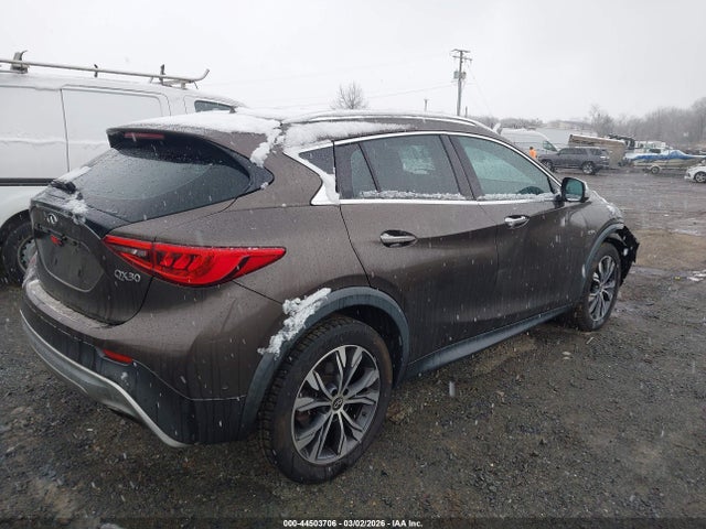 Aukcja sprzedaży 2017 Infiniti Qx30 Premium, vin: SJKCH5CR1HA035842, numer aukcji: 44503706