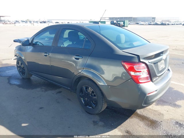 1G1JB5SH9H4152452 Chevrolet Sonic Ls Auto