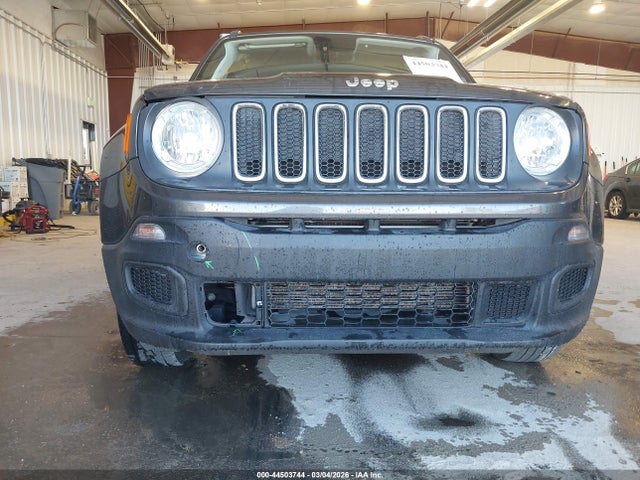 44503744 :رقم المزاد ، ZACCJBAB8JPH67533 vin ، 2018 Jeep Renegade Sport 4x4 مزاد بيع