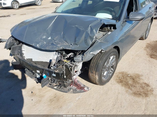 KMHLM4DJ1SU167888 Hyundai Elantra Hybrid Blue