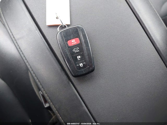 5TDGZRBH5NS562718 Toyota Highlander Xle