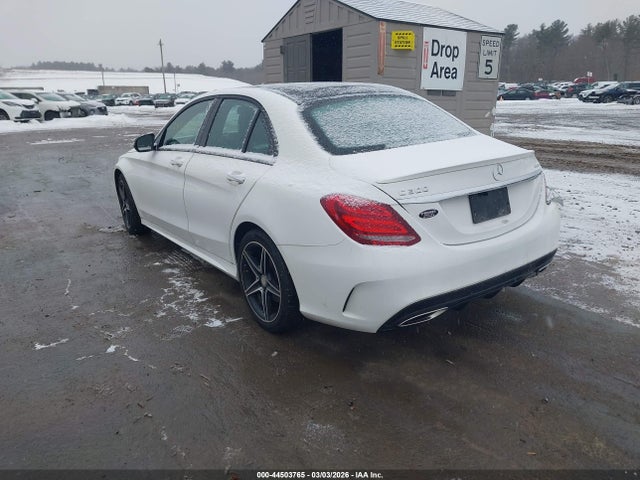 44503765 :رقم المزاد ، 55SWF4KB5GU110664 vin ، 2016 Mercedes-benz C 300 Sport 4matic مزاد بيع