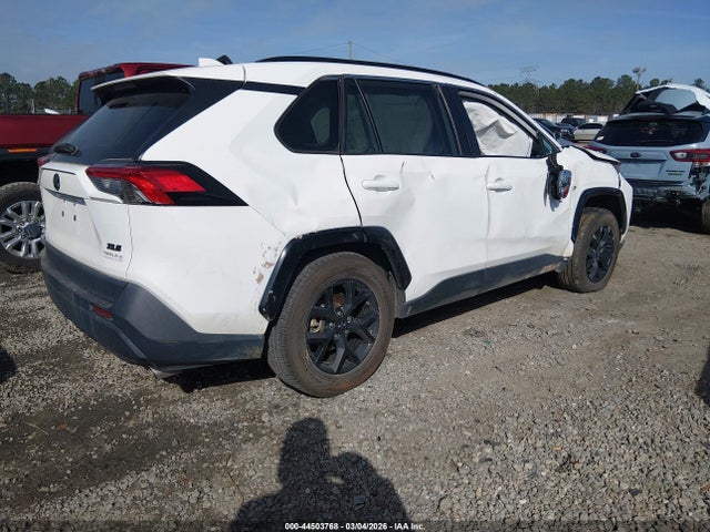 Toyota Rav4 Xle 2022 2T3W1RFV8NC203821 Image 4