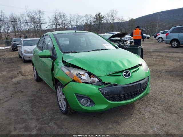 44503775 :رقم المزاد ، JM1DE1HZ1B0122106 vin ، 2011 Mazda Mazda2 Touring مزاد بيع