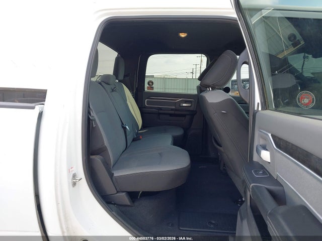2023 Ram 2500 Big Horn  4x4 6'4 Box მანქანა იყიდება აუქციონზე, vin: 3C6UR5DL8PG648921, აუქციონის ნომერი: 44503776