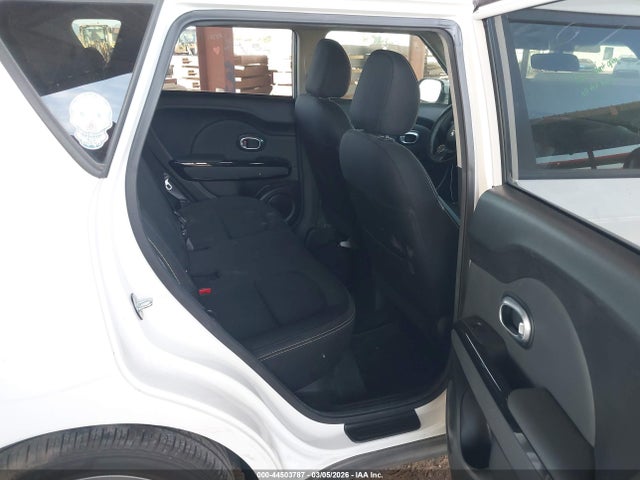 KIA SOUL + 2016 KNDJP3A55G7365318 Image 8
