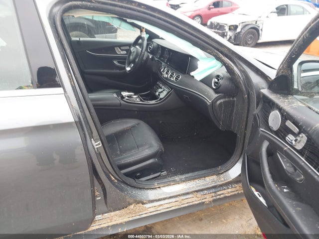 44503794 :رقم المزاد ، WDDZF4JB3HA050903 vin ، 2017 Mercedes-benz E 300 مزاد بيع
