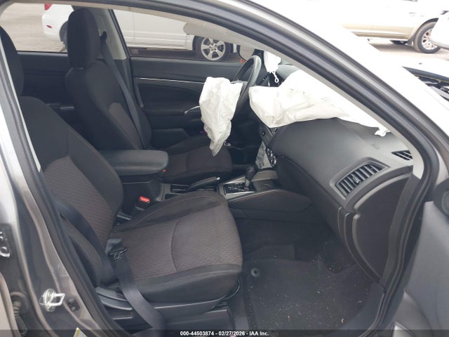 2019 MITSUBISHI OUTLANDER SPORT JA4AP3AU4KU028067 Photo 4