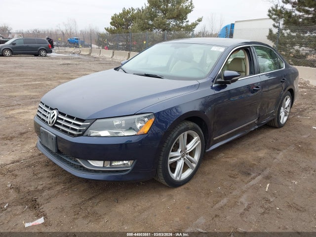 2012 Volkswagen Passat 2.0l Tdi Sel Premium მანქანა იყიდება აუქციონზე, vin: 1VWCN7A36CC055603, აუქციონის ნომერი: 44503881