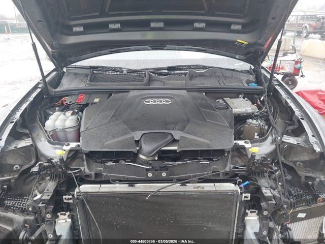 2021 Audi Q8 Premium Plus 55 Tfsi Quattro Tiptronic მანქანა იყიდება აუქციონზე, vin: WA1EVAF19MD007860, აუქციონის ნომერი: 44503896