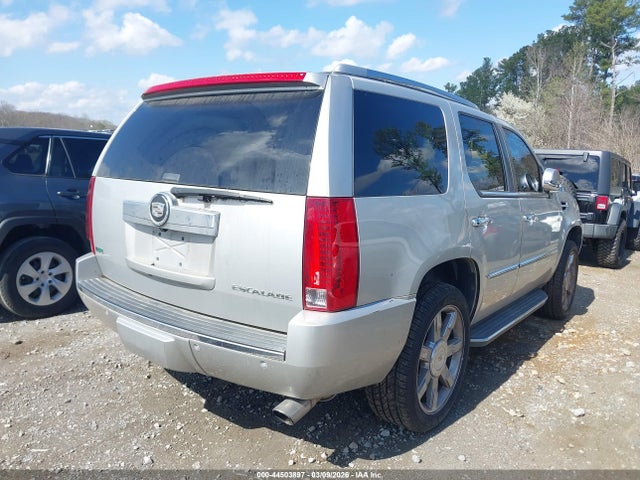 Продаж на аукціоні авто 2010 Cadillac Escalade Luxury, vin: 1GYUCBEF7AR265507, номер лоту: 44503897