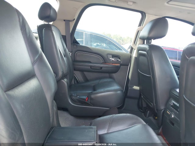 Продаж на аукціоні авто 2010 Cadillac Escalade Luxury, vin: 1GYUCBEF7AR265507, номер лоту: 44503897