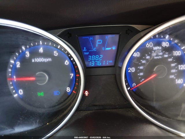 2011 HYUNDAI TUCSON KM8JU3AC2BU257932 Photo 6