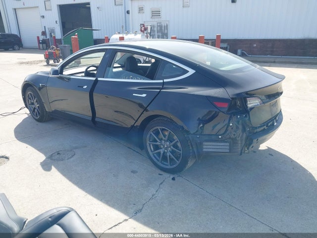 2018 TESLA MODEL 3 5YJ3E1EA5JF108364 Photo 2