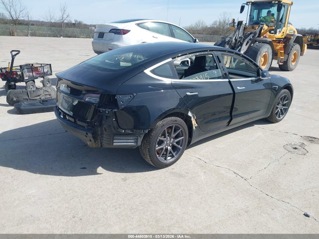 2018 TESLA MODEL 3 5YJ3E1EA5JF108364 Photo 3