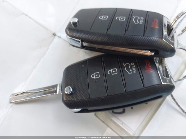 KIA Soul 2019 KNDJN2A22K7916576 Image 11