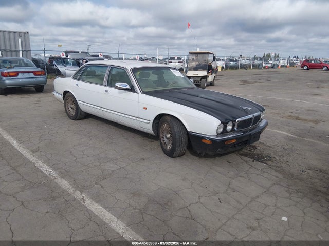 1996 JAGUAR VANDENPLAS SAJKX6747TC764674
