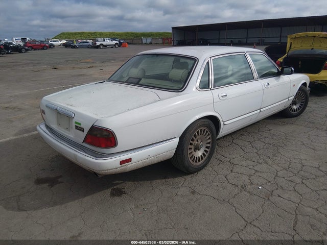 1996 JAGUAR VANDENPLAS SAJKX6747TC764674 Photo 3
