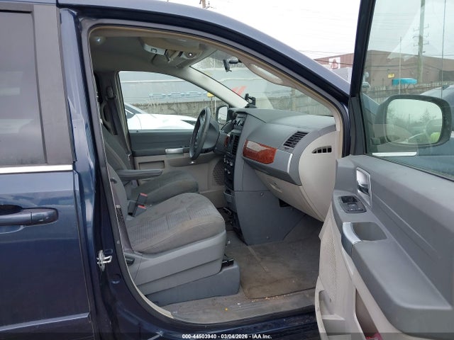 Продаж на аукціоні авто 2008 Chrysler Town & Country Touring, vin: 2A8HR54P68R695642, номер лоту: 44503940