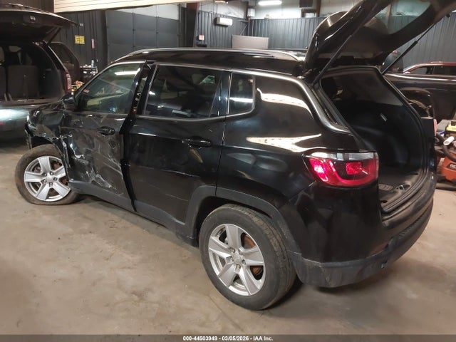 2022 JEEP COMPASS 3C4NJDBB1NT230746 Photo 2