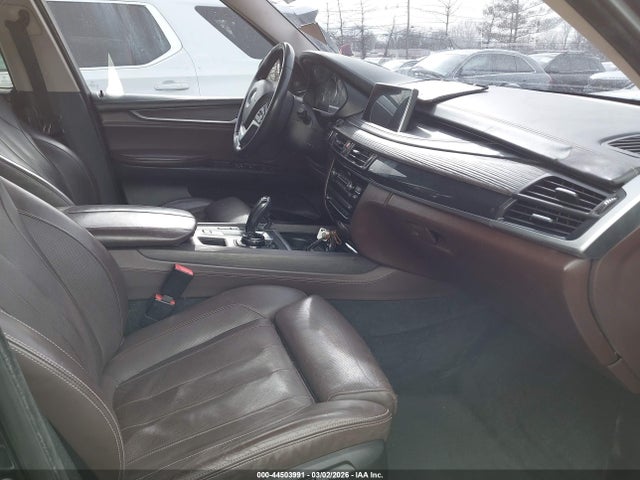 2015 BMW X5 5UXKR6C55F0J74050 Photo 4