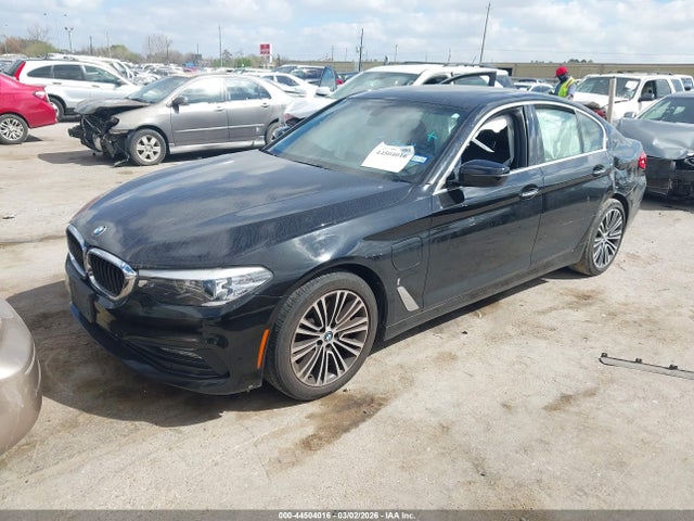 2018 BMW 530E WBAJA9C56JB249306 Photo 1