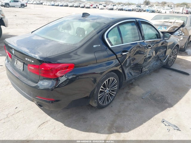 2018 BMW 530E WBAJA9C56JB249306 Photo 3