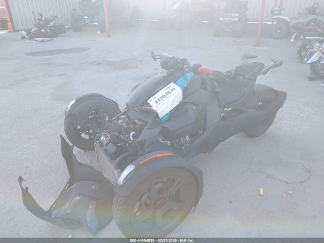 Can-Am Ryker 2022 3JB2FEG2XNJ004030 Image 2
