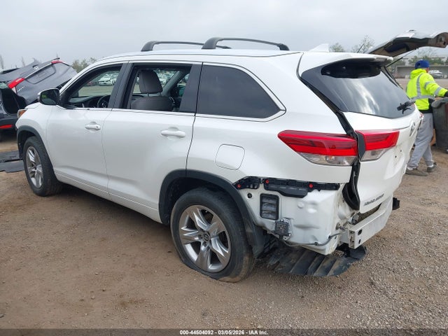 Toyota Highlander Limited 2018 5TDDZRFH9JS859353 Image 3