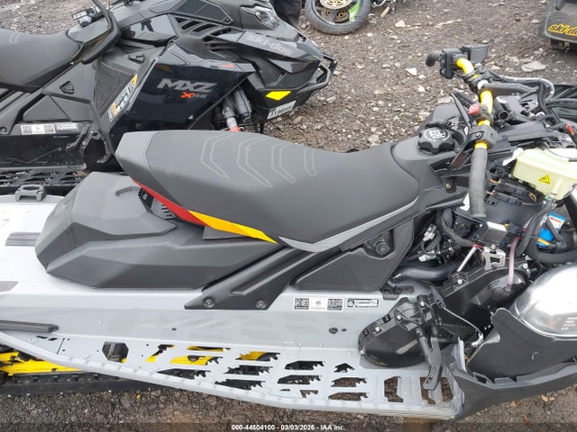 Ski-Doo Mxz Blizzard 800 2026 2BPSUDTB1TV000088 Image 5