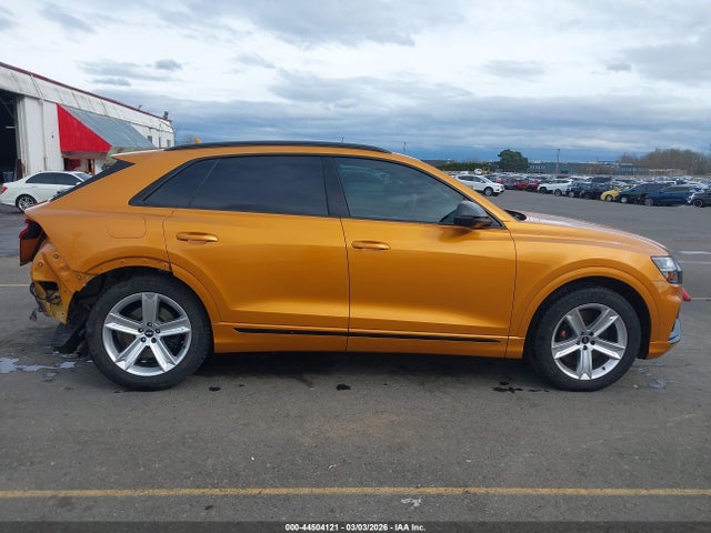 Продаж на аукціоні авто 2022 Audi Sq8 Prestige Tfsi Quattro Tiptronic, vin: WA1CWBF13ND030174, номер лоту: 44504121