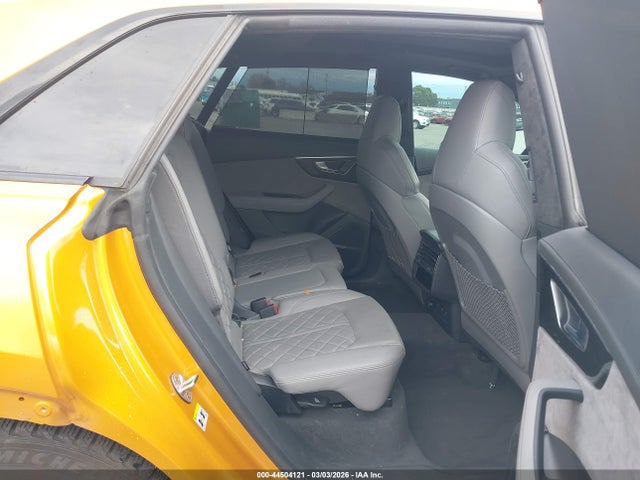 Продаж на аукціоні авто 2022 Audi Sq8 Prestige Tfsi Quattro Tiptronic, vin: WA1CWBF13ND030174, номер лоту: 44504121