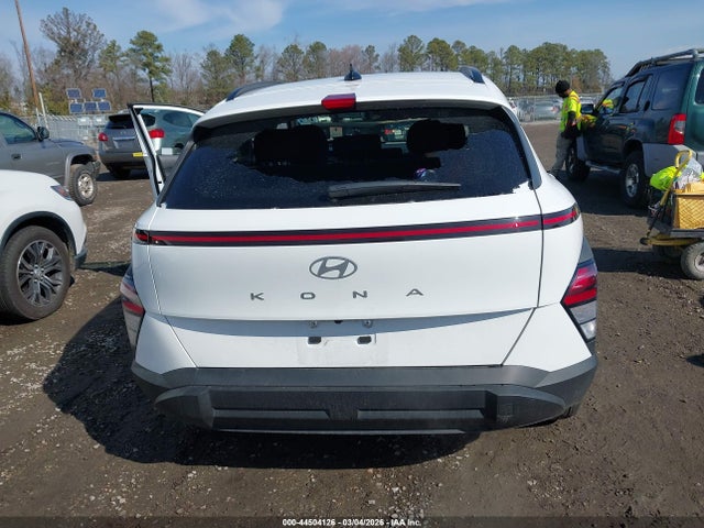 KM8HB3ABXSU306855 Hyundai Kona Sel